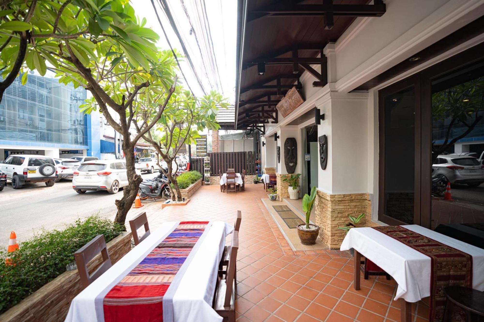 Vongkhamsene Boutique Hotel Ban Nongdouang Buitenkant foto